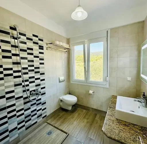 Olive Deluxe Golden * 克里斯阿穆迪亚